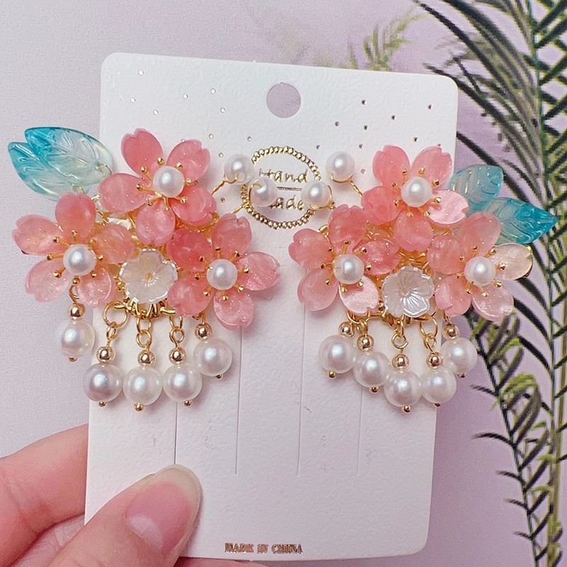 Pink three small flower clip